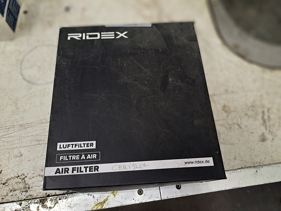 RIDEX ilmansuodatin Chrysler Voyager 8A0057