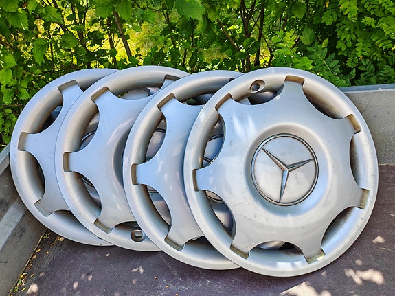 M-B, 15" pölykapselit