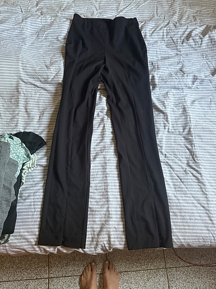 Veromoda mustat kapeat housut xs