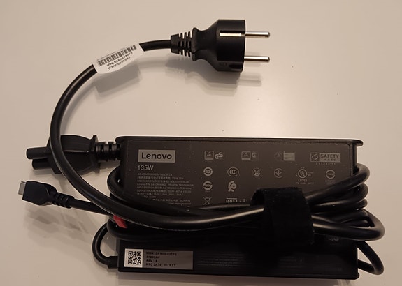 Lenovo ThinkPad 135 W USB-C -virta-adapteri