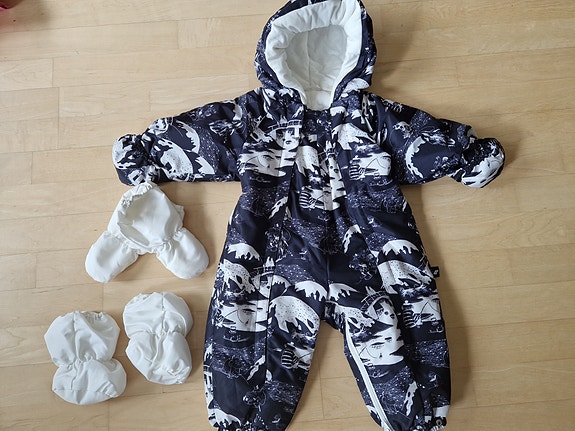 Reiman toppahaalari koko 68/74, lapaset ja töppöset