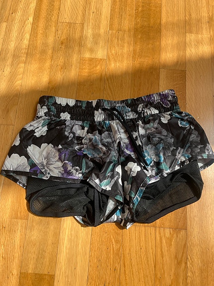 Juoksushortsit, Adidas By Stella McCartney