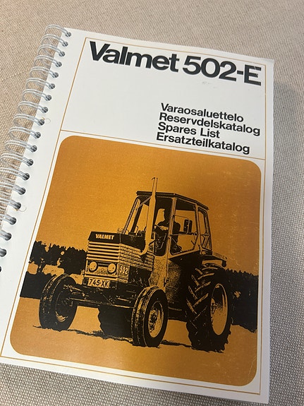 Valmet 502-E Varaosaluettelo