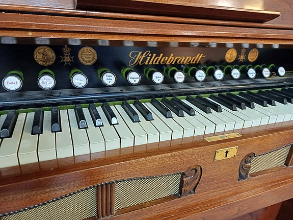 Product image 2 of 7