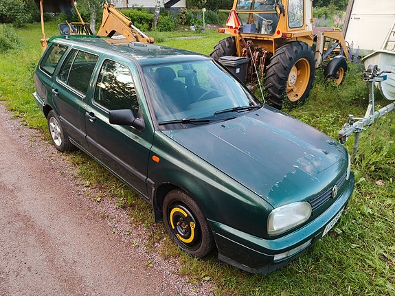 Volkswagen Golf III Variantin osia