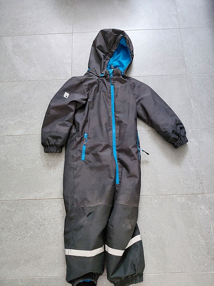 Välikauden haalari 110cm