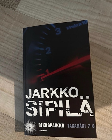 Jarkko Sipilä rikospaikka Takamäki 7-8 pokkari
