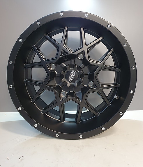 ITP Hurricane vanteet Polaris ja Can-Am 15″