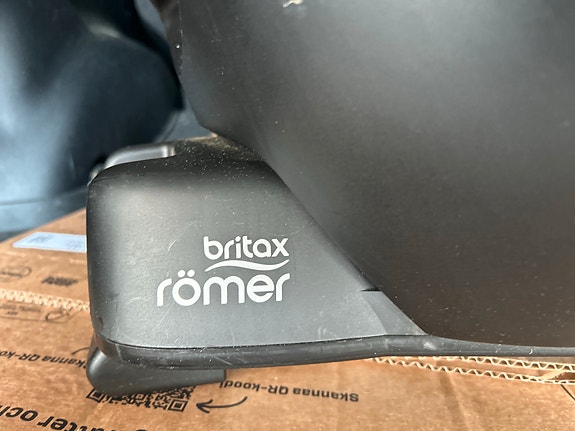 Britax Car Seat docking station