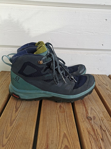 Salomon välikausikengät 40+2/3