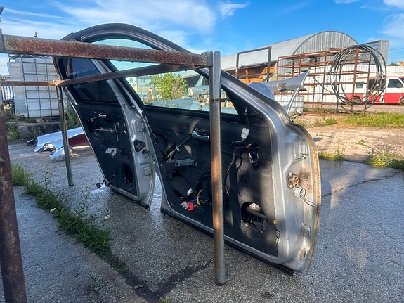 Alfa Romeo 156 Ti ovet + takaluukku + kattoluukku