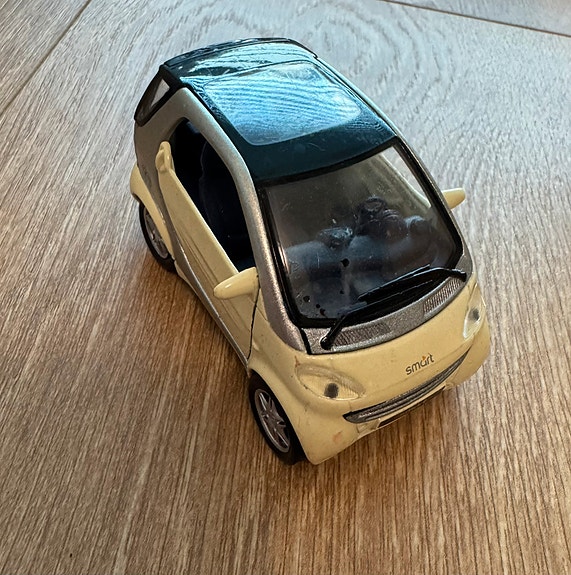 Product image 3 of 9