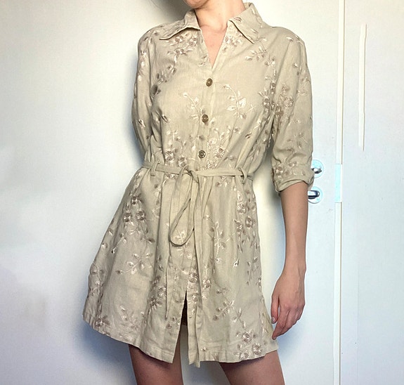 Beige kesäinen minimekko/tunika pellava kirjonnalla S 36 XS kukka kuvioinen
