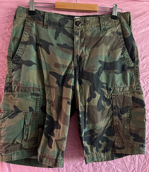 Gap maastokuvioiset shortsit