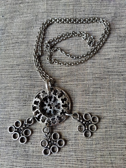 Tina- koru, design Juhani Vuorisalmi, Hki-Klaukkala