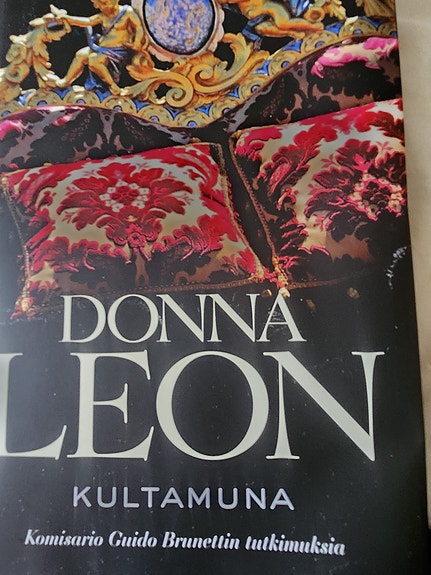 Donna Leon Kultamuna Kirja