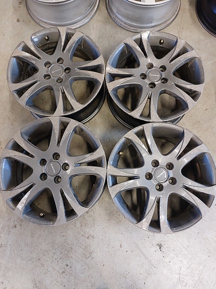 Subaru 5x100 16" käytetyt vanteet