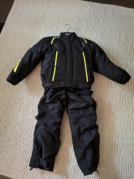 Lasten ajoasu 150 cm