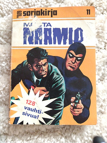 Musta Naamio v.1974
