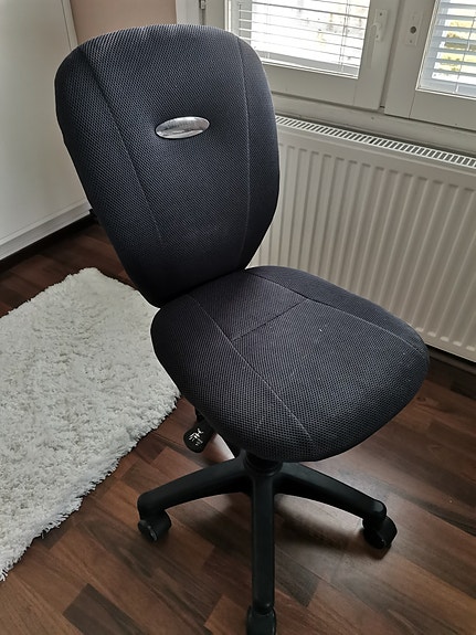 Lasten työtuoli