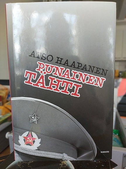 Punainen tähti - Atso Haapanen