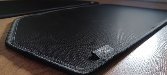 Audi A4 aurinkosuojat