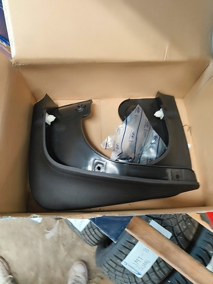 Hyundai Sonata 2004-2006 takaroiskeläpät 084603K500