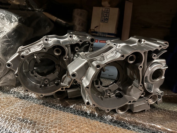 DERBI 125 VASEN LOHKO OEM 862711