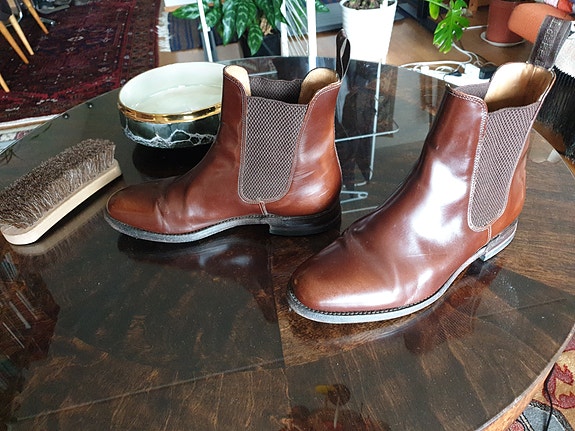 Loake 290t chelsea boots UK7