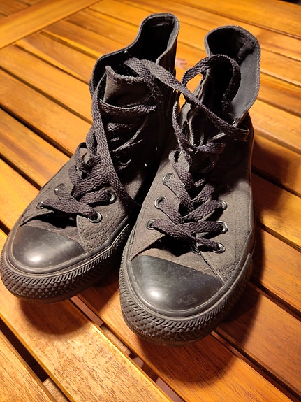 Mustat Converse tennarit 37,5