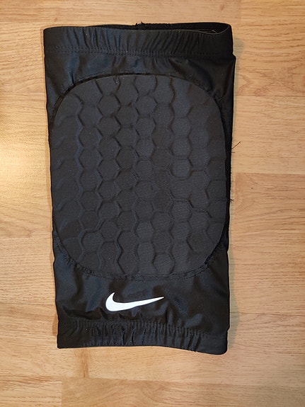 Nike polvituki juoksuun