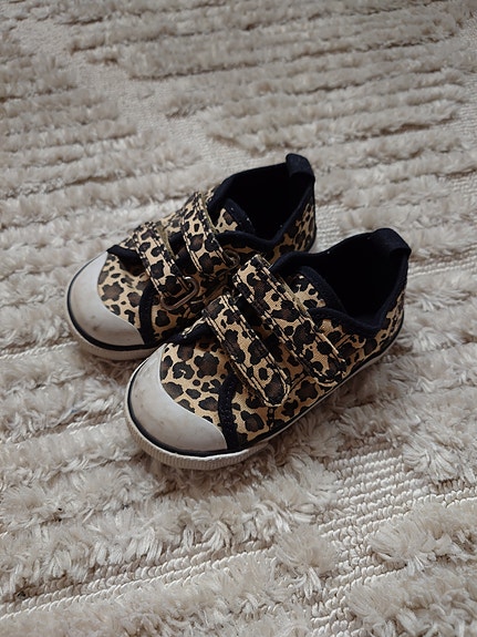H&M lasten leopardi kengät 23