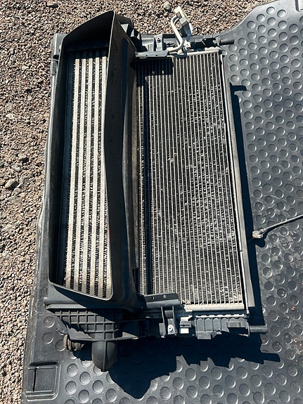 Volvo V50 2.0D jäähdytinpaketti