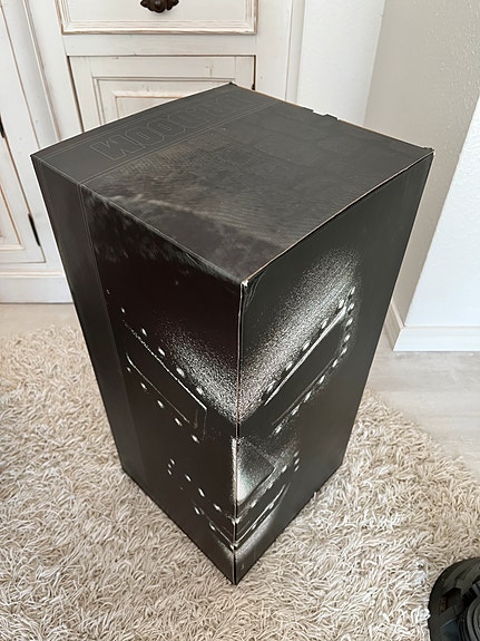 Product image 8 of 9