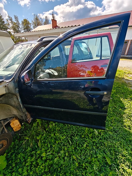 Golf IV vasen etuovi