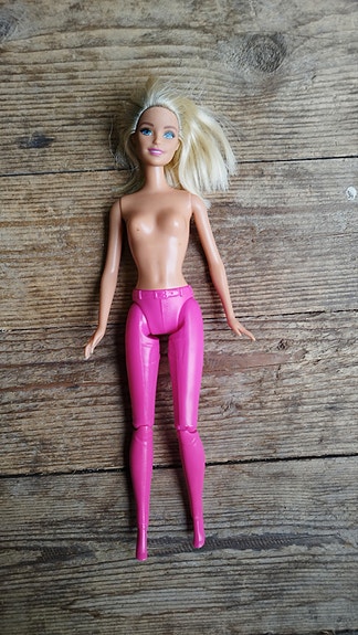 Barbie nukke