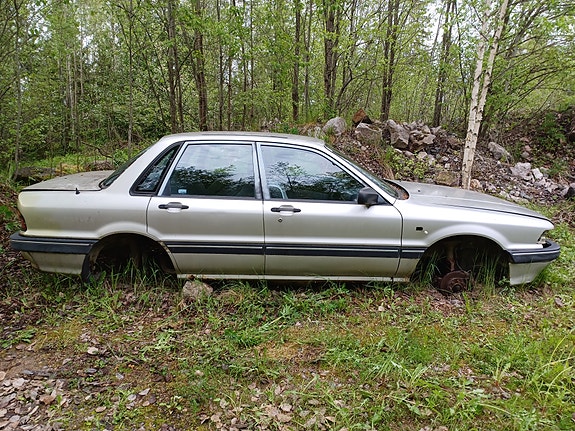 Mitsubishi galant