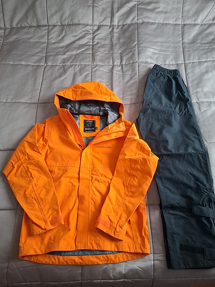 Ulkoilupuku, waterproof
