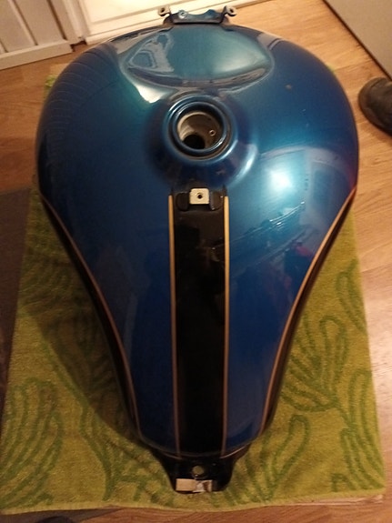 Triumph polttoainetankki