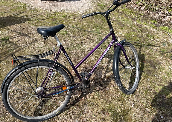 Pyörä 28”