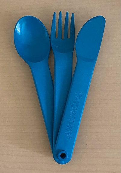 Tupperware lusikka-haarukka-veitsi
