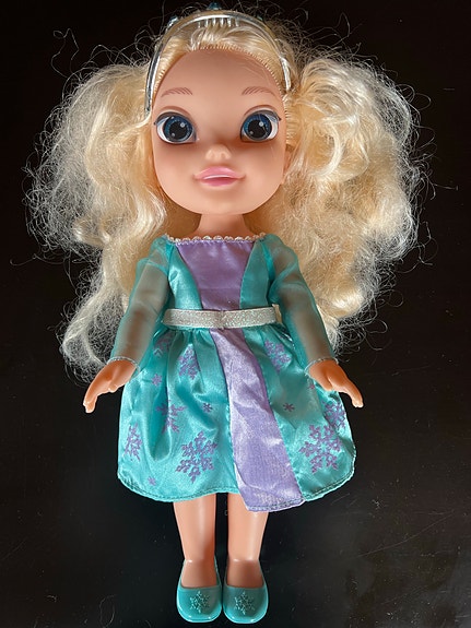 Frozen Elsa nukke
