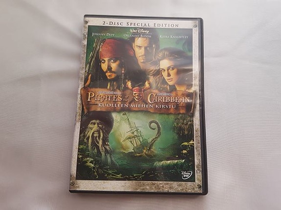 Pirates of the Caribbean Kuolleen miehen kirstu 2-Disc Special Edition DVD
