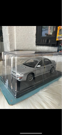 1/24 Subaru Impreza wRX Pienoismalli
