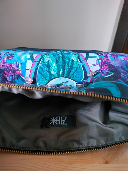 Product image 9 of 9