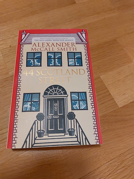 Alexander McCall Smith - 44 Scotland Street
