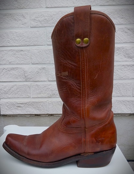 PORSCHE BOOTS Tilaustyönä valmistanut Boot Factory (Pekka Lahti)