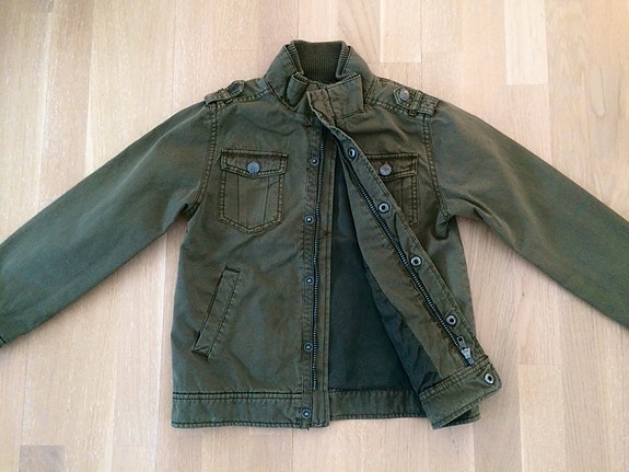 H&M kevättakki pojalle, 128 cm
