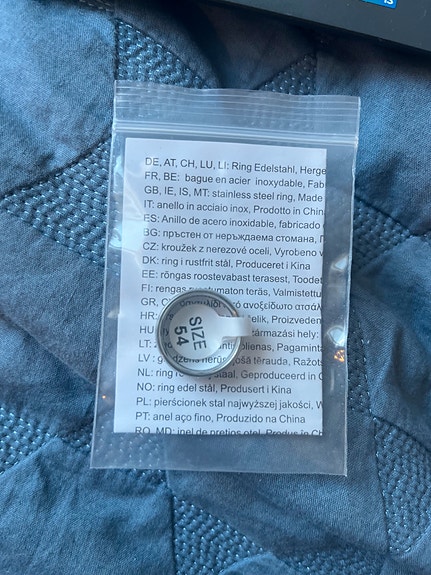 Product image 1 of 2