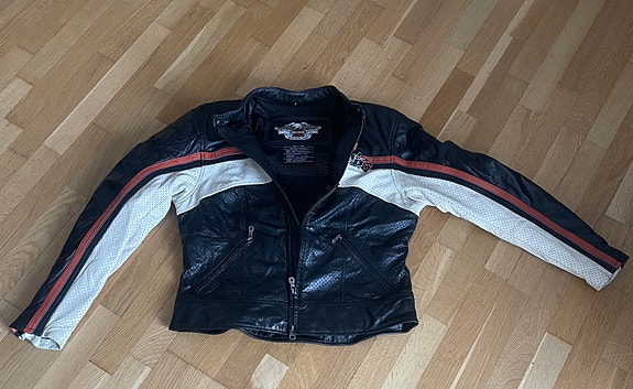 Product image 1 of 6